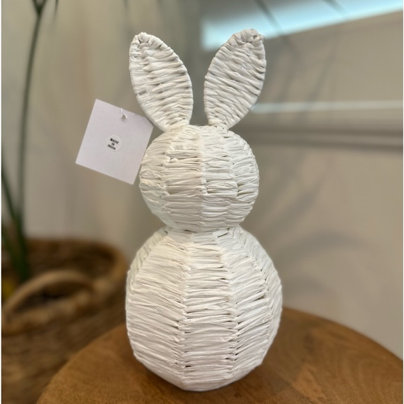 Easter bunny rabbit white wire ribbon wrapped table top decoration - Picture 1 of 7